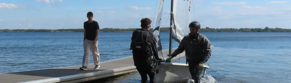 Der RS500 am WSCW-Steg auf dem Wittensee