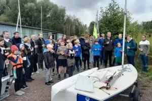 "Taufgemeinde" rund um den ILCA "Grover"